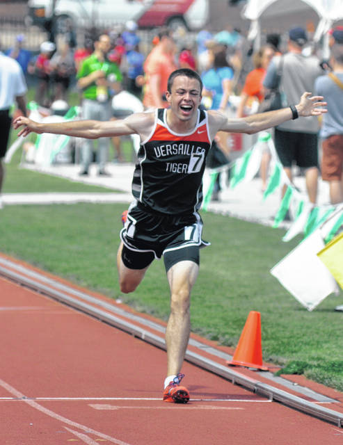 Joe Spitzer Wins the State Track Meet 2 Mile